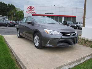 Used  Toyota Camry LE