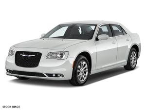  Chrysler 300 in Salisbury, MA