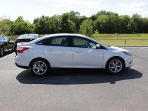  Ford Focus Titanium in Wichita, KS