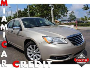 Used  Chrysler 200 Limited