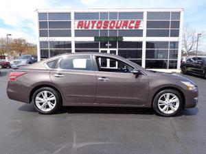 Used  Nissan Altima 2.5 SL