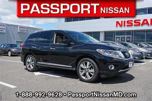 Used  Nissan Pathfinder Platinum