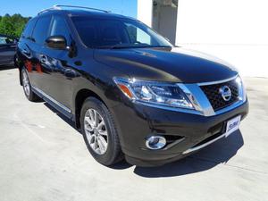 Used  Nissan Pathfinder SL