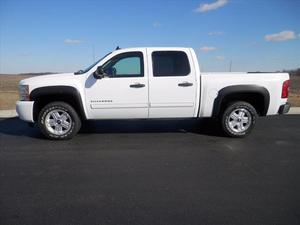  Chevrolet Silverado  LT in Watseka, IL