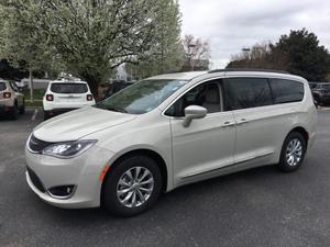  Chrysler Pacifica FWD in Cary, NC