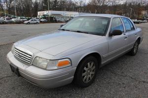  Ford Crown Victoria LX - LX 4dr Sedan