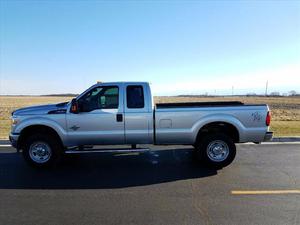  Ford F-350 Lariat in Watseka, IL