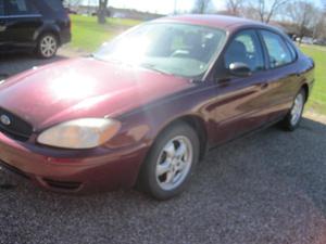  Ford Taurus SES in Clinton, IL
