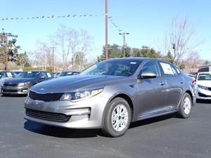  Kia Optima Auto in Swansea, MA