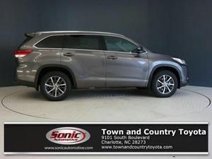 New  Toyota Highlander XLE