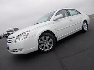  Toyota Avalon XL in Watseka, IL