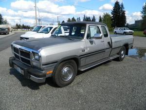 Used  Dodge Base