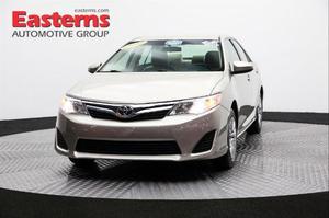 Used  Toyota Camry LE