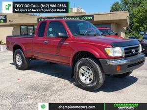 Used  Toyota Tacoma PreRunner Xtracab