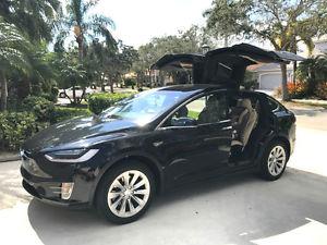  Tesla Model X X90d PREMIUM
