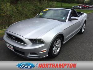 Certified  Ford Mustang V6