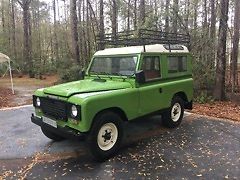  Land Rover Defender SUV