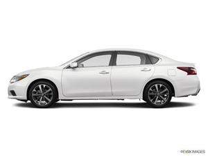 New  Nissan Altima 2.5 SR