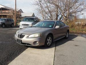  Pontiac Grand Prix - 4dr Sedan