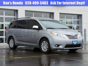  Toyota Sienna - XLE