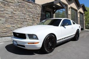 Used  Ford Mustang Deluxe
