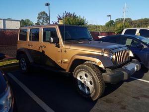 Used  Jeep Wrangler Unlimited Sahara