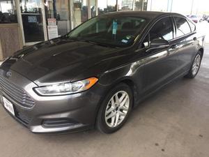 Used  Ford Fusion SE