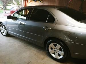 Used  Ford Fusion SE