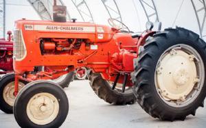  Allis Chalmers D15 High Crop Series 2