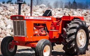  Allis Chalmers D21 Series 2 Diesel