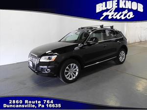  Audi Q5 2.0T quattro Premium Plus - AWD 2.0T quattro