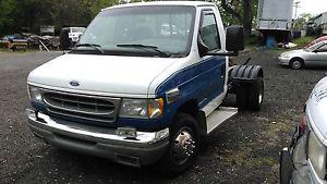  Ford E-Series 350