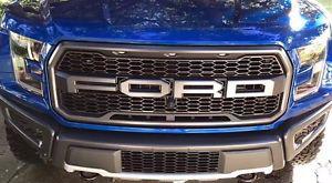  Ford F-150 Raptor SuperCrew Cab Pickup 4-Door