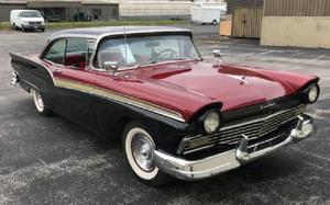  Ford Fairlane 2 Dr. Hardtop