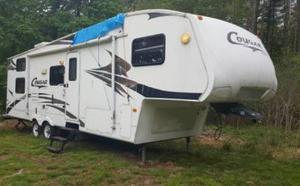  Keystone RV Cougar