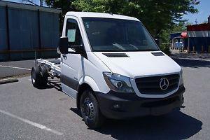  Mercedes-Benz Sprinter CAB AND CHASIS