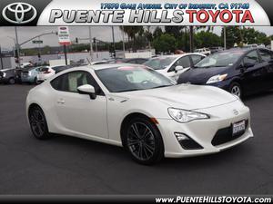  Scion FR-S -