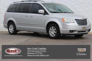 Used  Chrysler Town & Country Touring