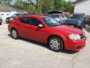 Used  Dodge Avenger SE