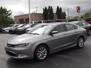  Chrysler 200 C in Youngstown, OH