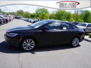  Chrysler 200 S - S 4dr Sedan