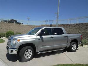 New  Toyota Tundra SR5