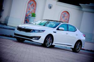 Used  Kia Optima LX