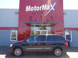  Chrysler Town and Country Touring-L - Touring-L 4dr