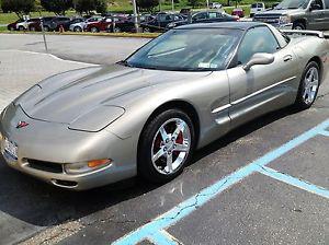  Chevrolet Corvette 2DSD