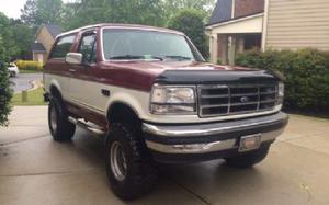  Ford Bronco 4X4 Automatic A/C Rust Free