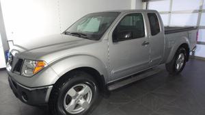 Used  Nissan Frontier LE King Cab