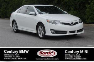 Used  Toyota Camry SE