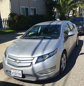  Chevrolet Volt Base Hatchback 4-Door