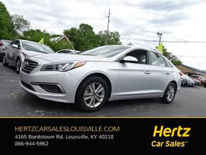  Hyundai Sonata SE in Louisville, KY